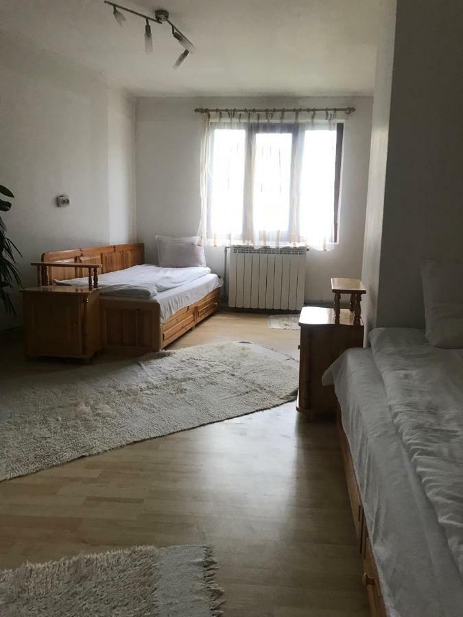Sharkov Guest House Dolen  Eksteriør billede