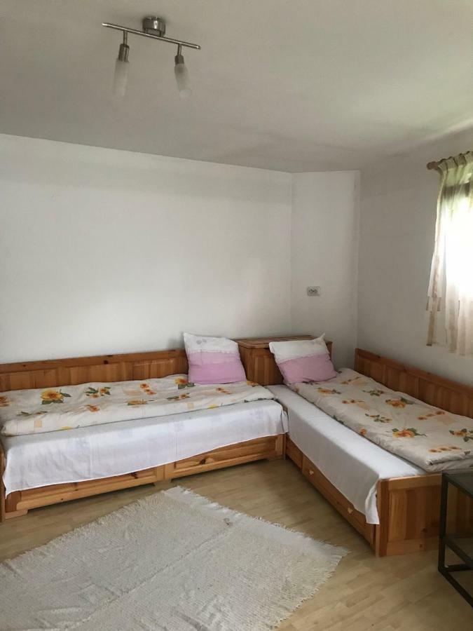 Sharkov Guest House Dolen  Eksteriør billede